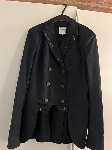 Product image 1 of 7