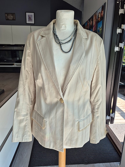 Product image 11 of 22