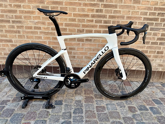 Product image 1 of 7