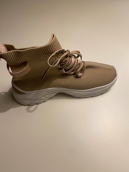 Product image 13 of 16