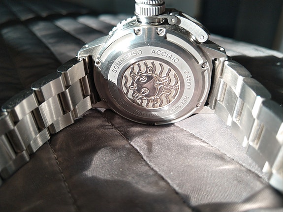 Product image 8 of 25