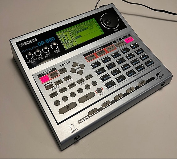 Product image 1 of 4