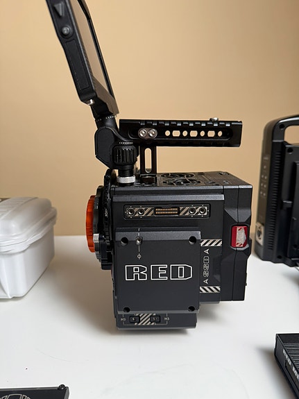 Product image 1 of 8