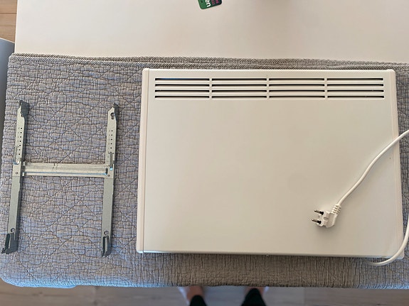 Product image 1 of 9