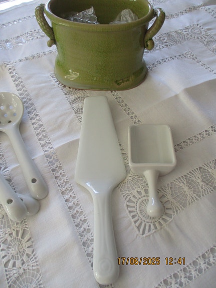 Product image 11 of 12