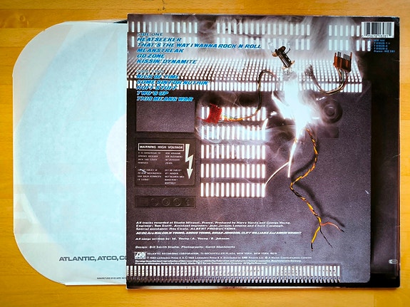 Product image 2 of 3