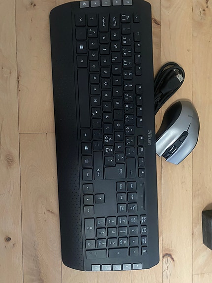 Product image 3 of 16