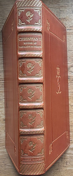 Product image 1 of 5