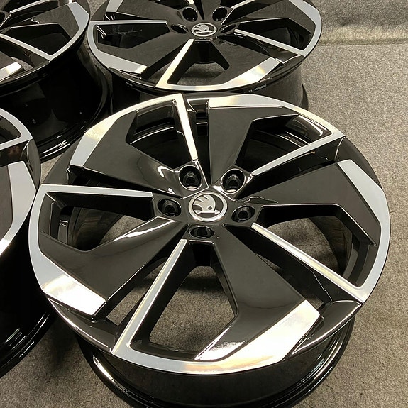 Product image 3 of 8