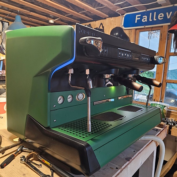 Product image 6 of 7