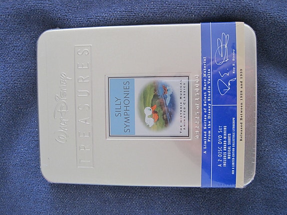 Product image 1 of 2