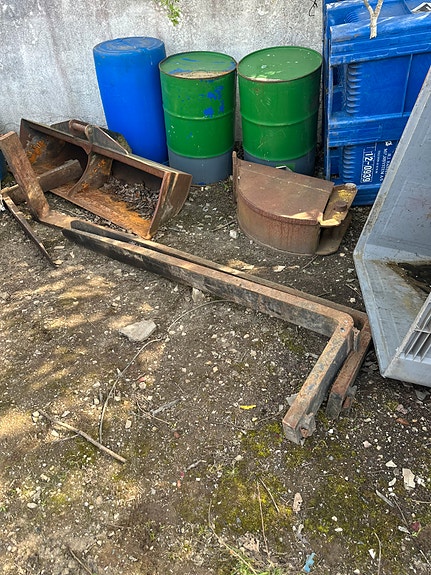 Product image 1 of 5