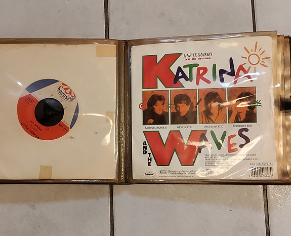 Product image 1 of 9