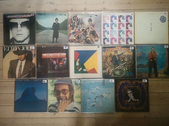 Product image 1 of 2