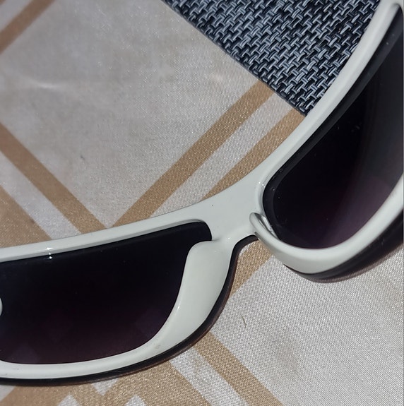 Product image 11 of 16