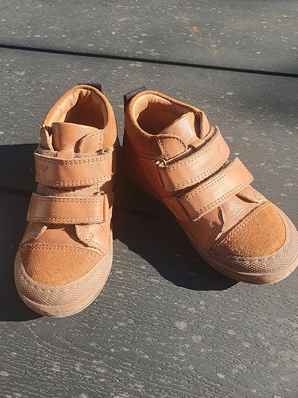 Product image 1 of 4