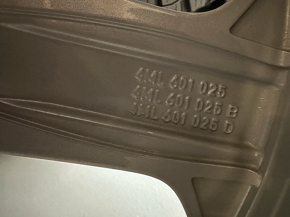 Product image 11 of 13