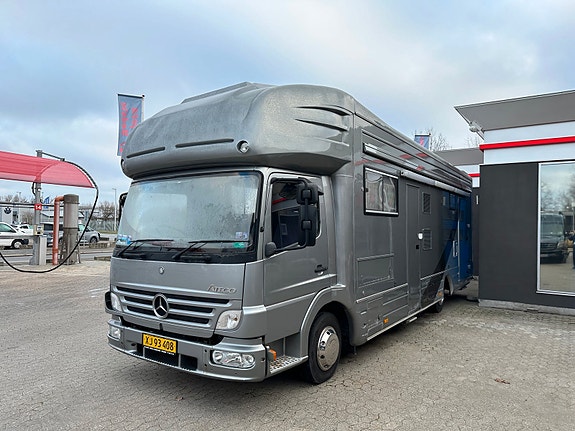 Mercedes Atego Cross bus