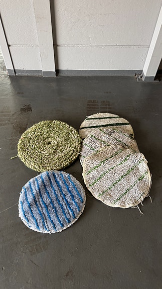 Product image 18 of 27