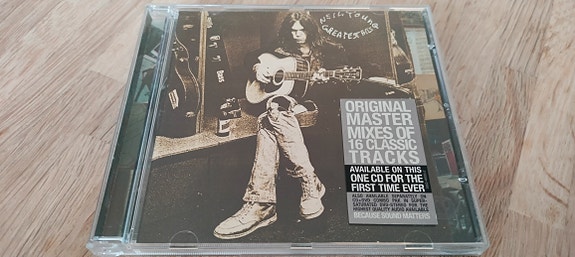 Product image 1 of 3