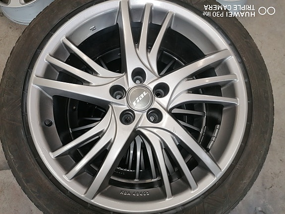 Product image 1 of 8