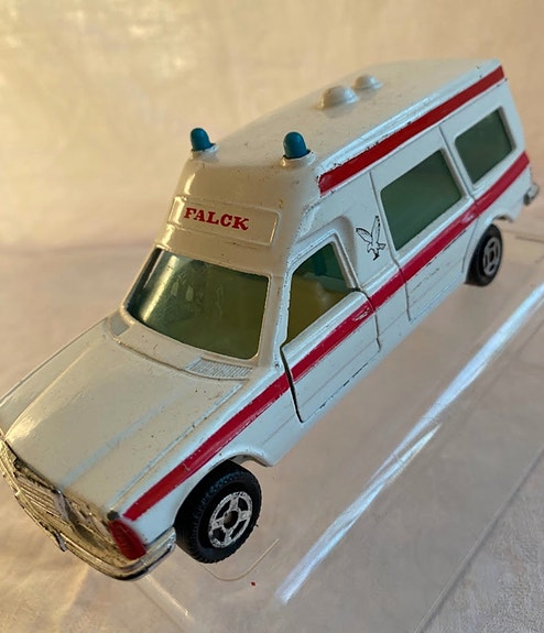 Product image 2 of 8