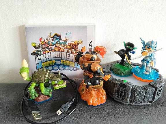 Product image 2 of 6