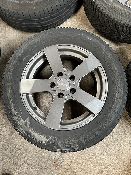 Product image 3 of 8