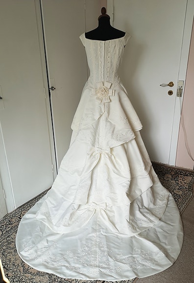 Product image 16 of 22