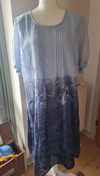 Product image 1 of 9