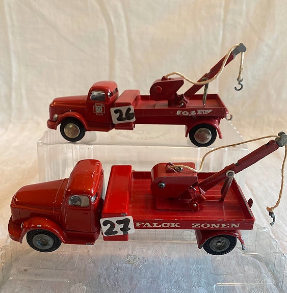 Product image 1 of 4