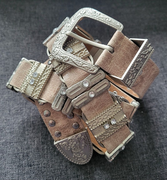 Product image 1 of 7