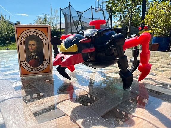 Product image 2 of 8