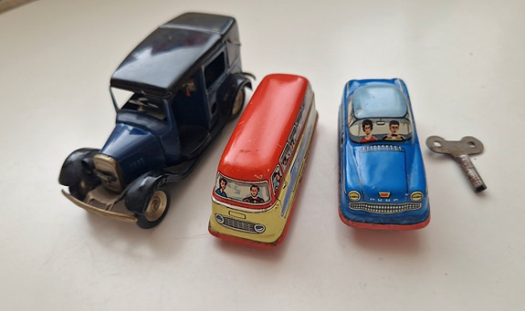 Product image 2 of 9