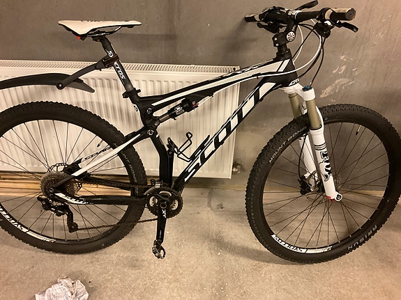 Product image 1 of 8