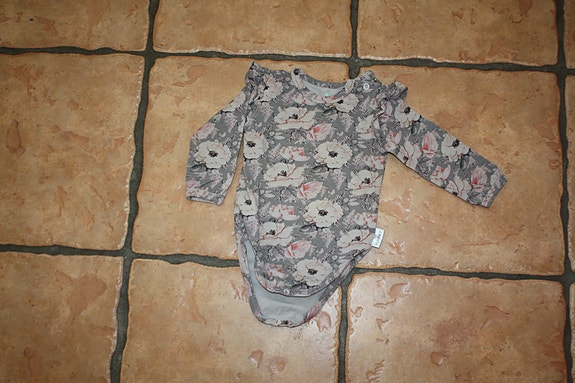 Product image 1 of 7