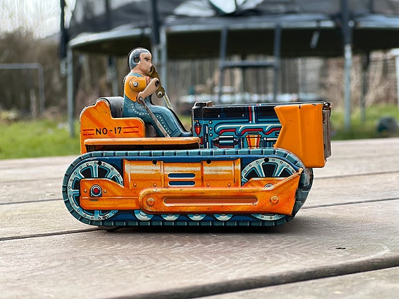 Product image 3 of 6