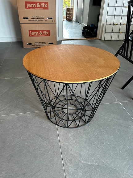 Product image 1 of 4