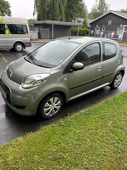 Citroen C1 2010 photo 2