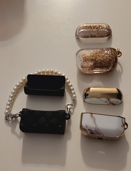 Product image 1 of 2