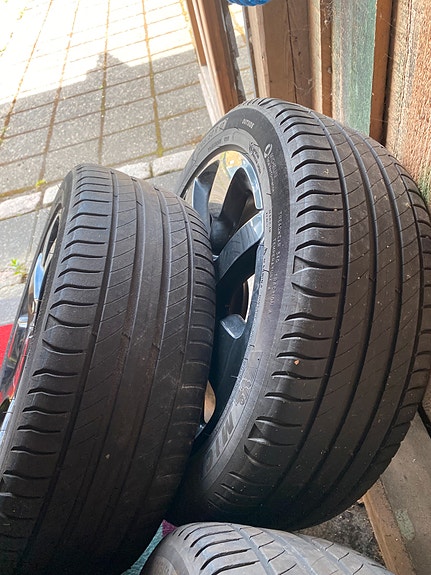 Product image 2 of 9