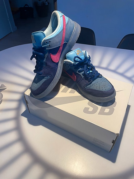 Product image 1 of 5