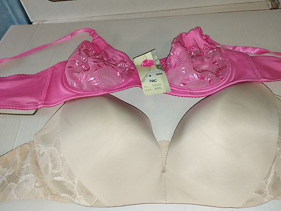 Product image 1 of 4