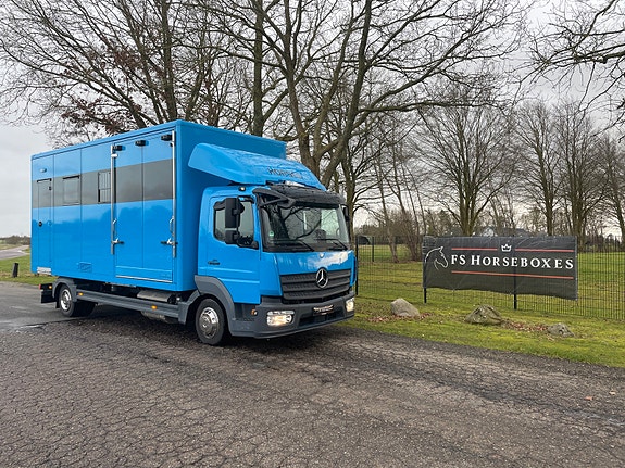 NYHED! Nyopbygget Mercedes Benz Atego 818L (2heste+living) - Billig vægtafgift