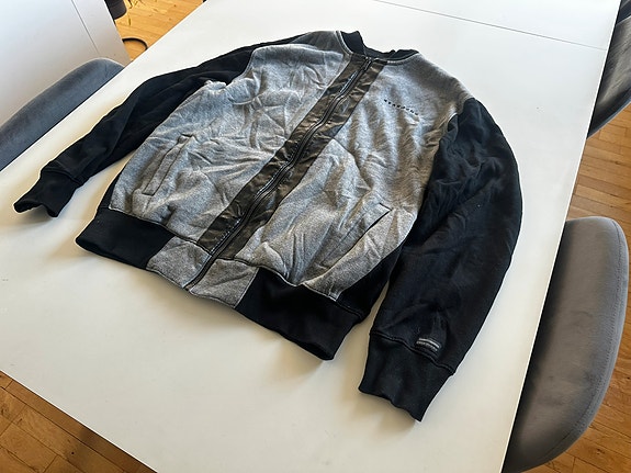 Product image 20 of 24