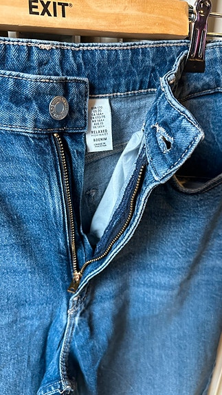 Product image 16 of 16