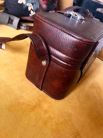 Product image 16 of 24