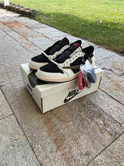 Product image 1 of 6