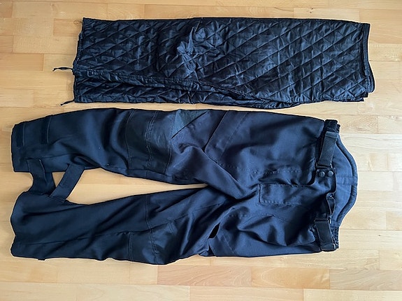 Product image 1 of 2