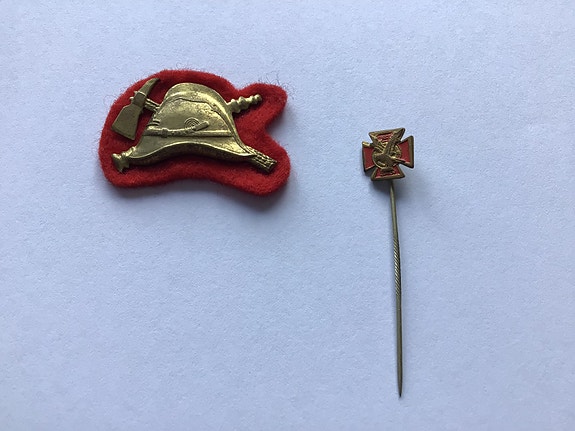 Product image 1 of 2